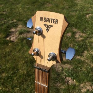 Cigarbox Guitar, dreisaitige Gitarre, drei saiten gitarre, hubcap Guitar, Radkappen Gitarre Mercedes